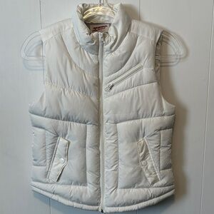 Arizona Jean Company Women's Light Cream Puffer Vest